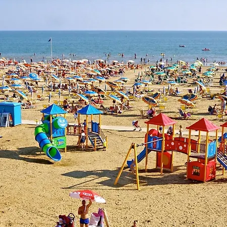 Apartamento Beautiful For 6 People Near The Sea Bibione