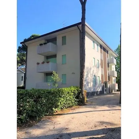Beautiful For 6 People Near The Sea * Bibione